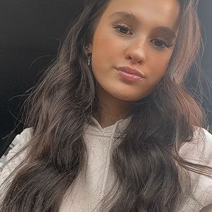 Meet your Posher, Kenna